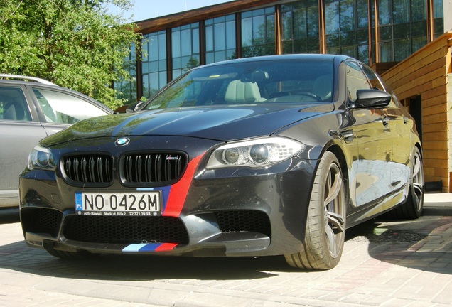 BMW M5 F10 2011