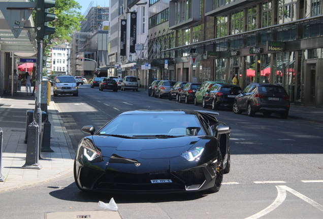 Lamborghini Aventador LP750-4 SuperVeloce