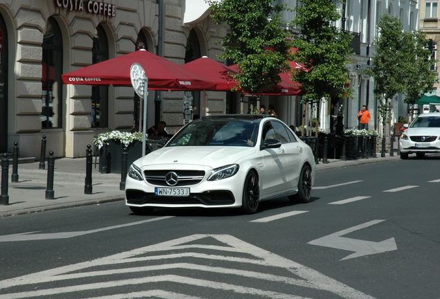 Mercedes-AMG C 63 S W205