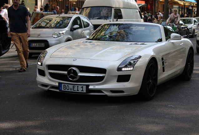 Mercedes-Benz SLS AMG Roadster