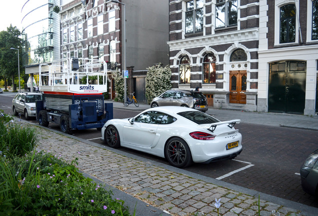 Porsche 981 Cayman GT4