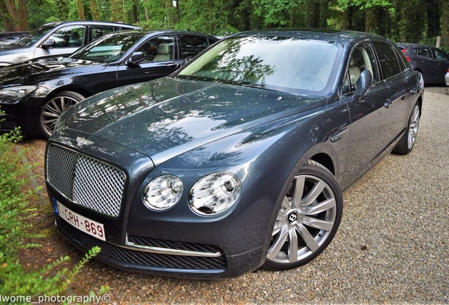 Bentley Flying Spur W12