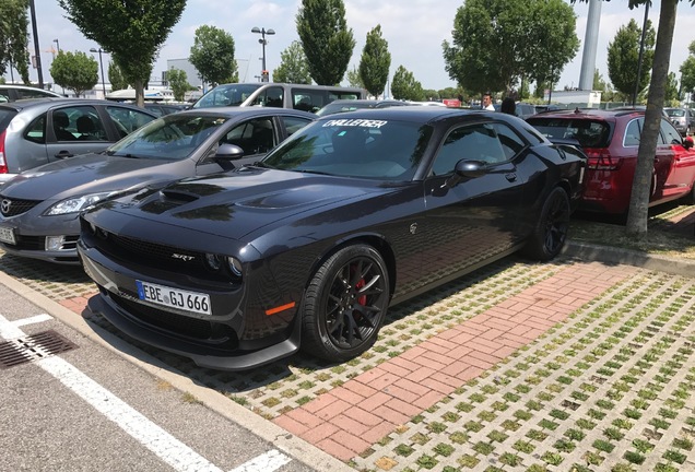 Dodge Challenger SRT Hellcat