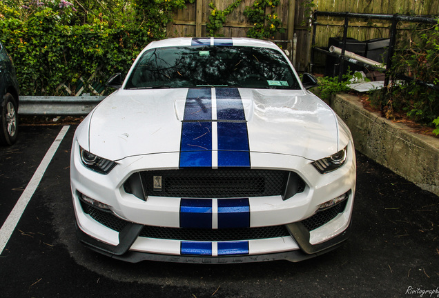 Ford Mustang Shelby GT350 2015