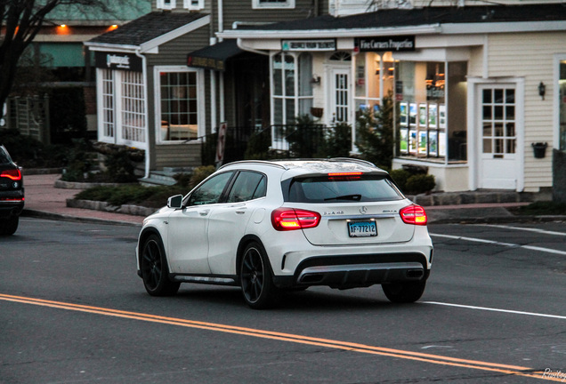 Mercedes-Benz GLA 45 AMG X156