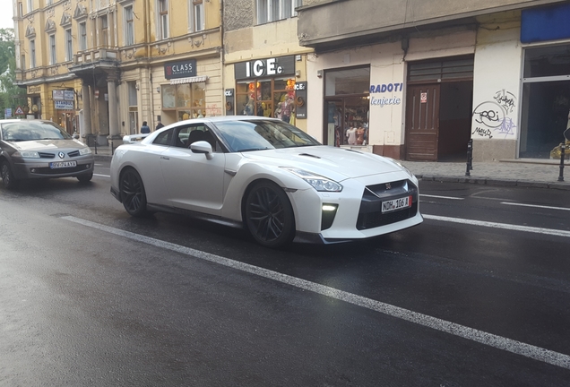 Nissan GT-R 2017