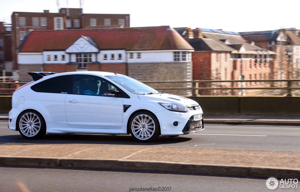 Ford Focus RS 2009 Collins Performance CP 420