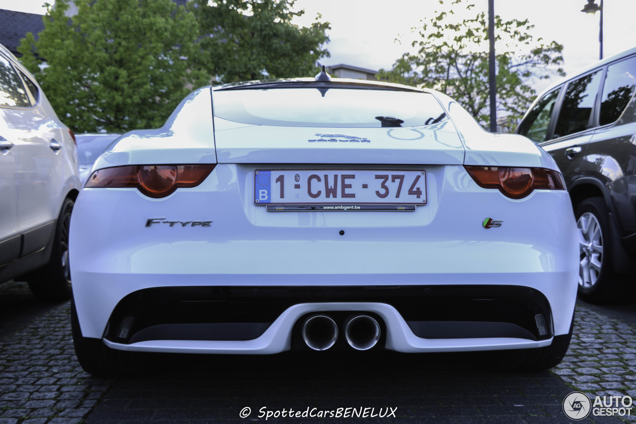 Jaguar F-TYPE S Coupé