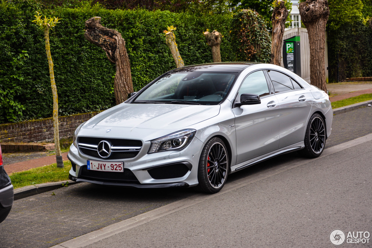 Mercedes-Benz CLA 45 AMG C117