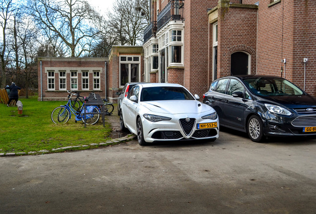 Alfa Romeo Giulia Quadrifoglio