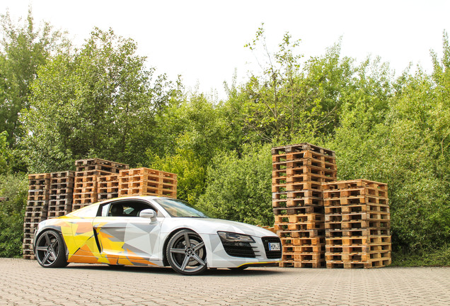 Audi R8