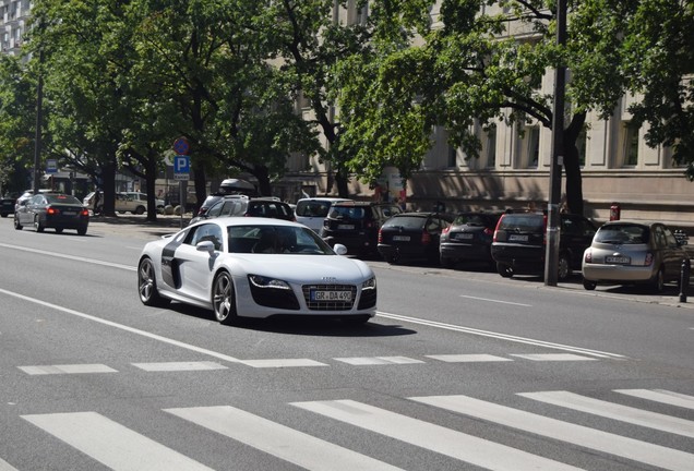 Audi R8 V10