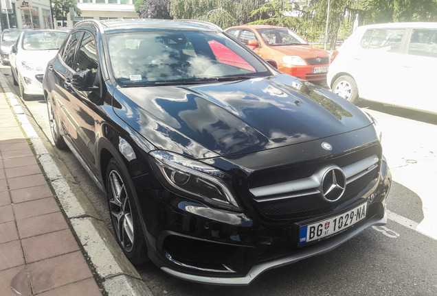 Mercedes-AMG GLA 45 X156