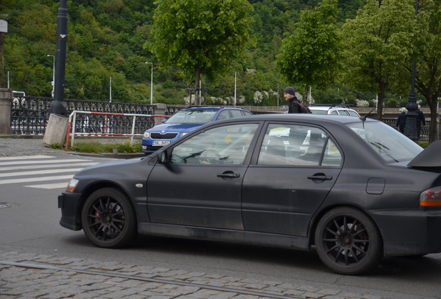 Mitsubishi Lancer Evolution IX