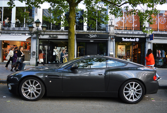 Aston Martin Vanquish S