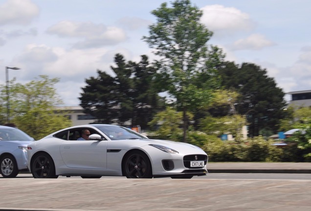 Jaguar F-TYPE 400 Sport Coupé