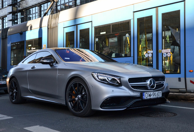 Mercedes-AMG S 63 Coupé C217