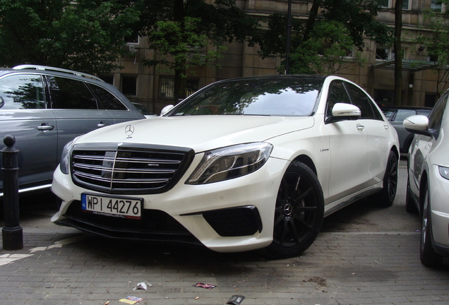 Mercedes-Benz S 63 AMG V222