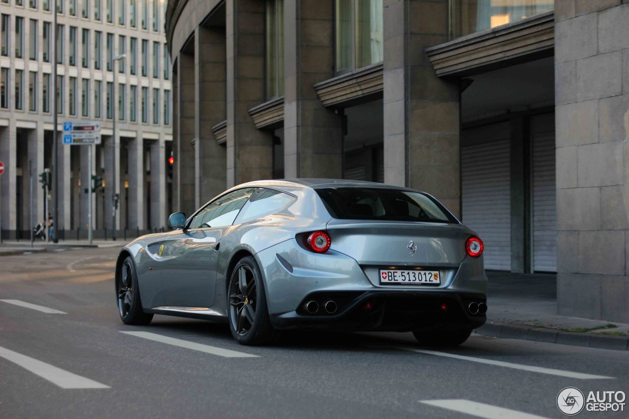 Ferrari FF