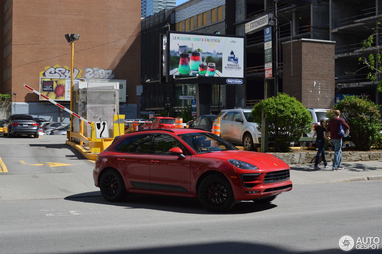 Porsche 95B Macan GTS