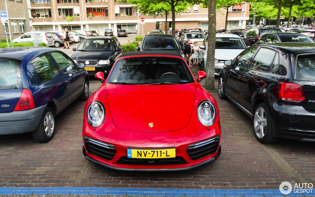 Porsche 991 Turbo S Cabriolet MkII