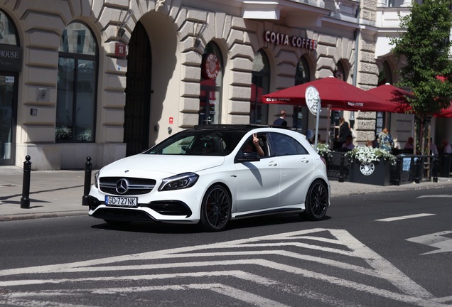 Mercedes-AMG A 45 W176 2015