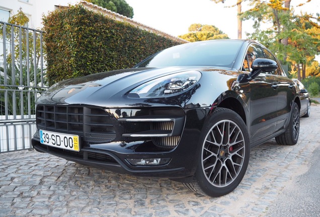 Porsche 95B Macan Turbo