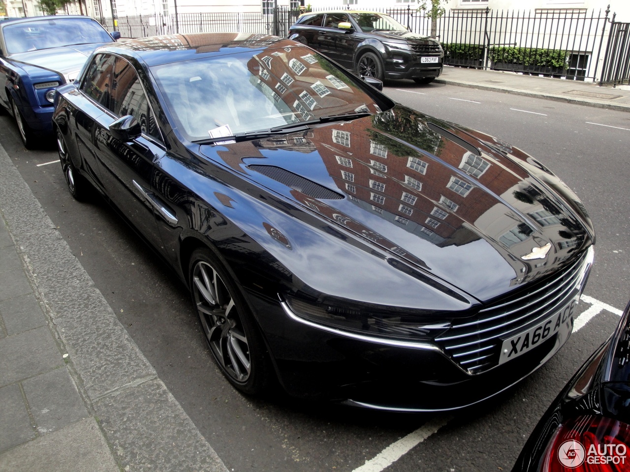 Aston Martin Lagonda Taraf