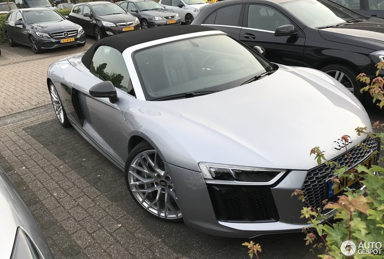 Audi R8 V10 Spyder 2016