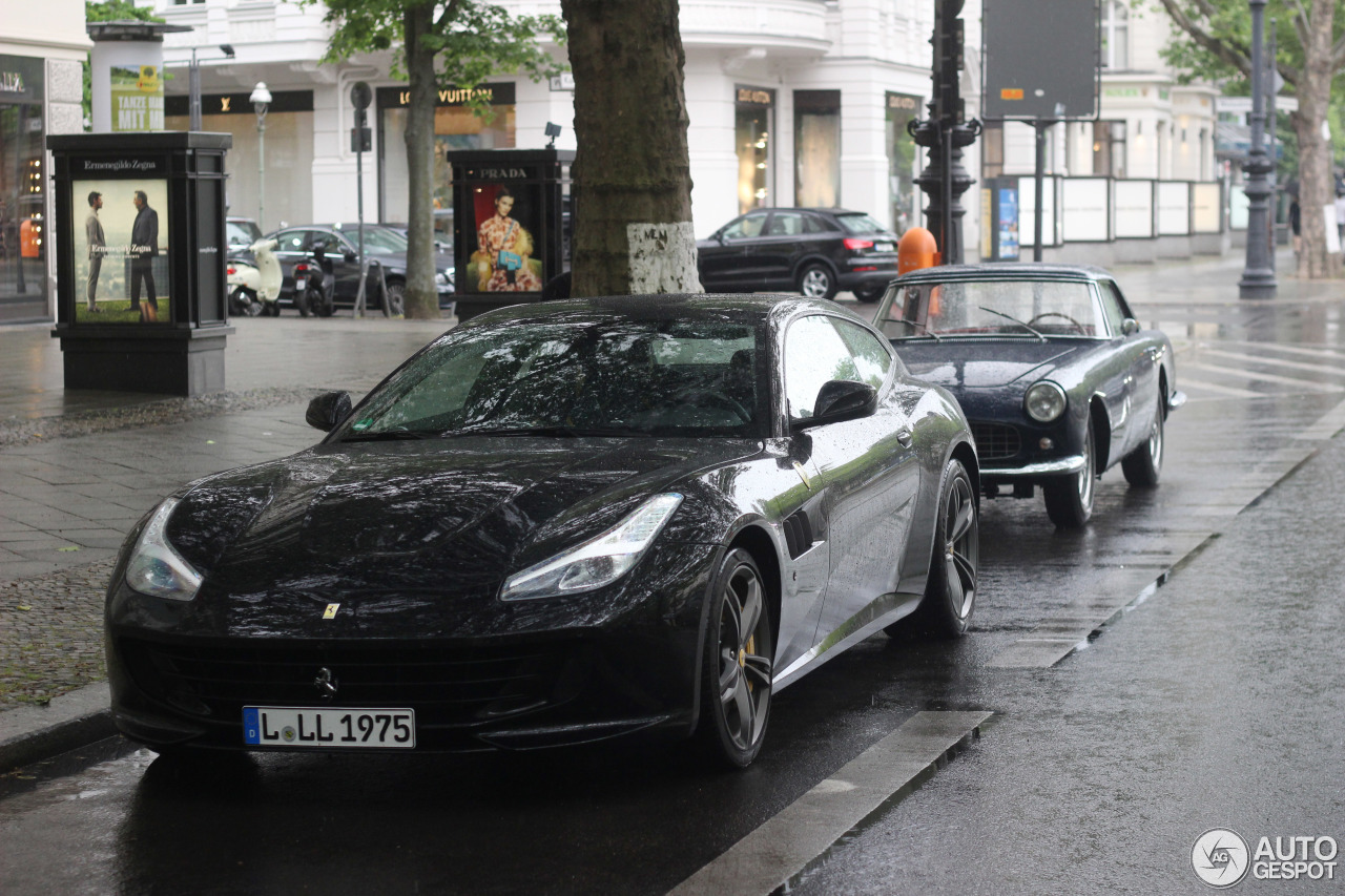 Ferrari GTC4Lusso