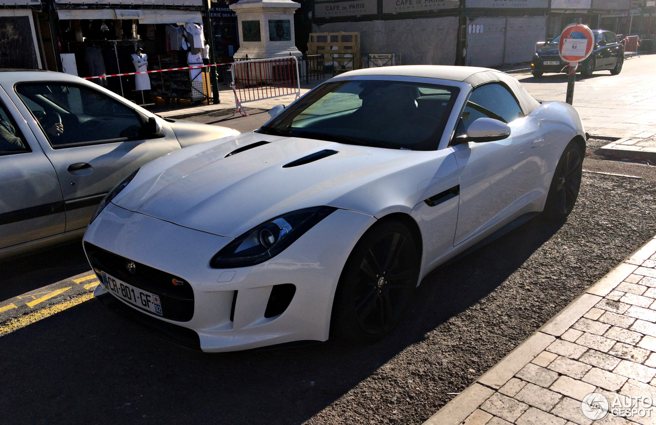 Jaguar F-TYPE S Convertible