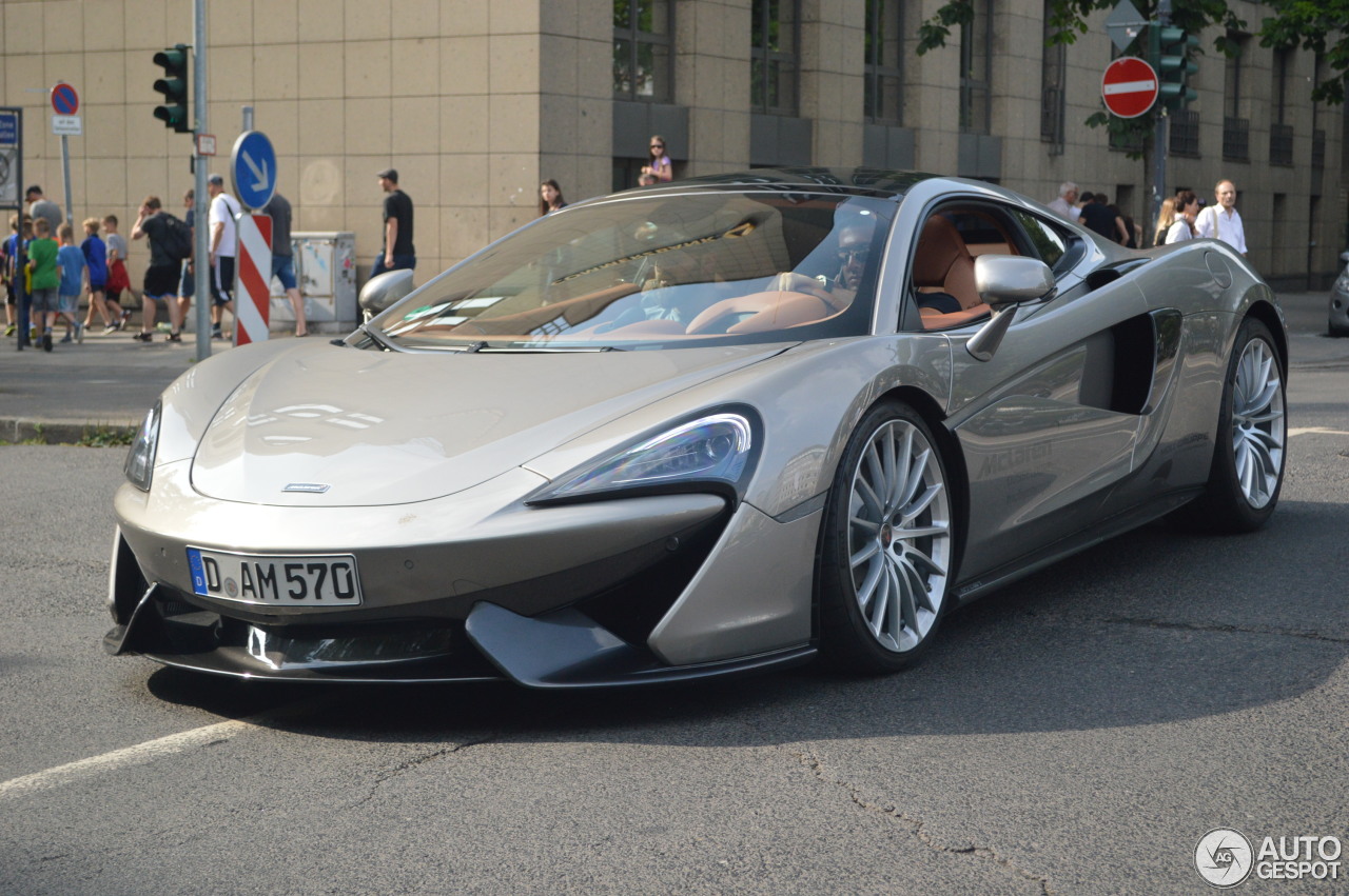 McLaren 570GT