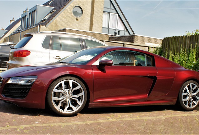 Audi R8 V10 2013