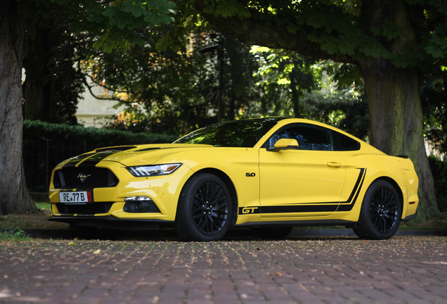 Ford Mustang GT 2015