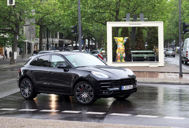 Porsche 95B Macan Turbo