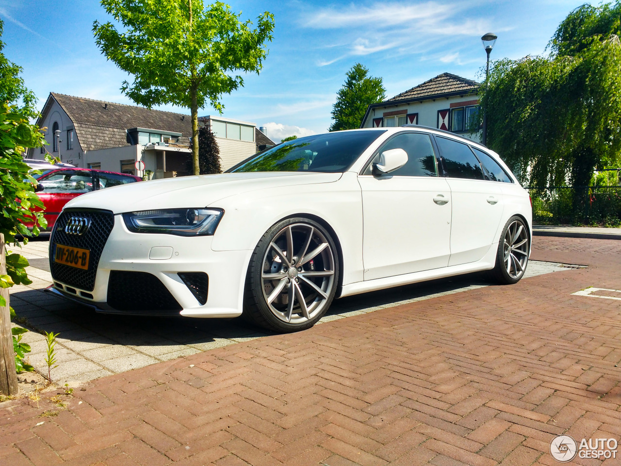 Audi RS4 Avant B8