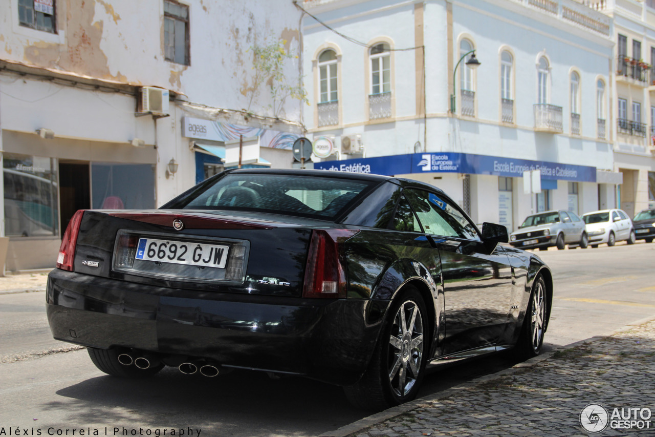 Cadillac XLR