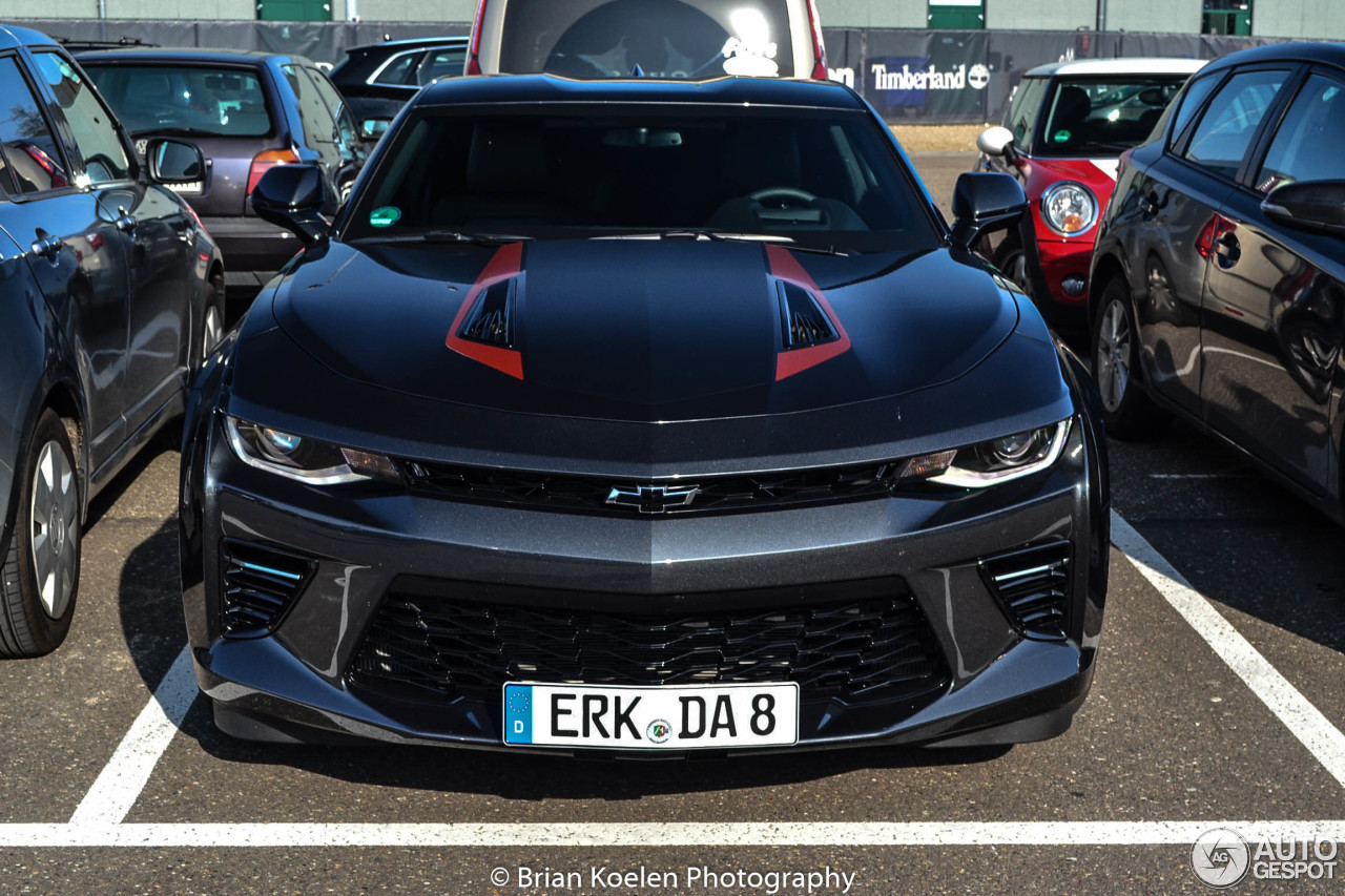 Chevrolet Camaro SS 2016 50th Anniversary