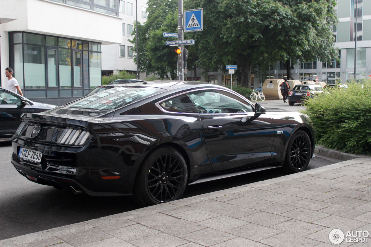 Ford Mustang GT 2015