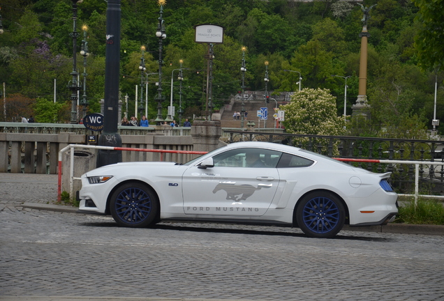 Ford Mustang GT 2015