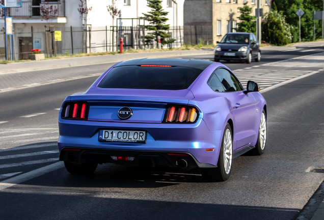 Ford Mustang GT 2015