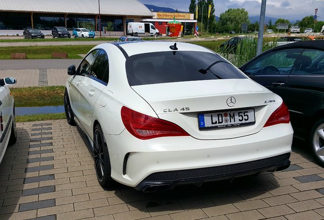 Mercedes-Benz CLA 45 AMG C117