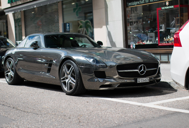 Mercedes-Benz SLS AMG