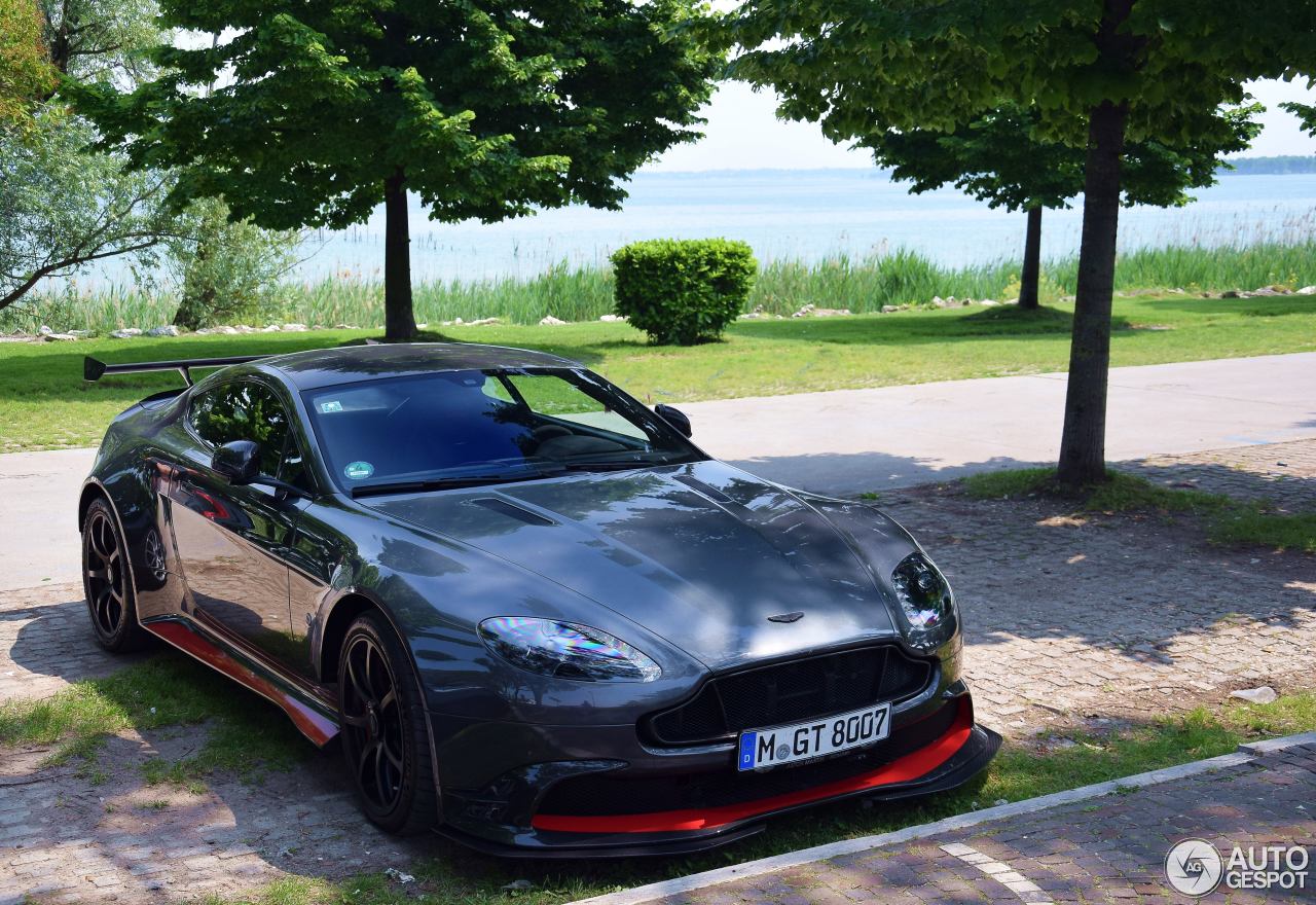 Aston Martin Vantage GT8