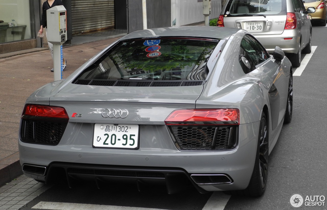 Audi R8 V10 2015