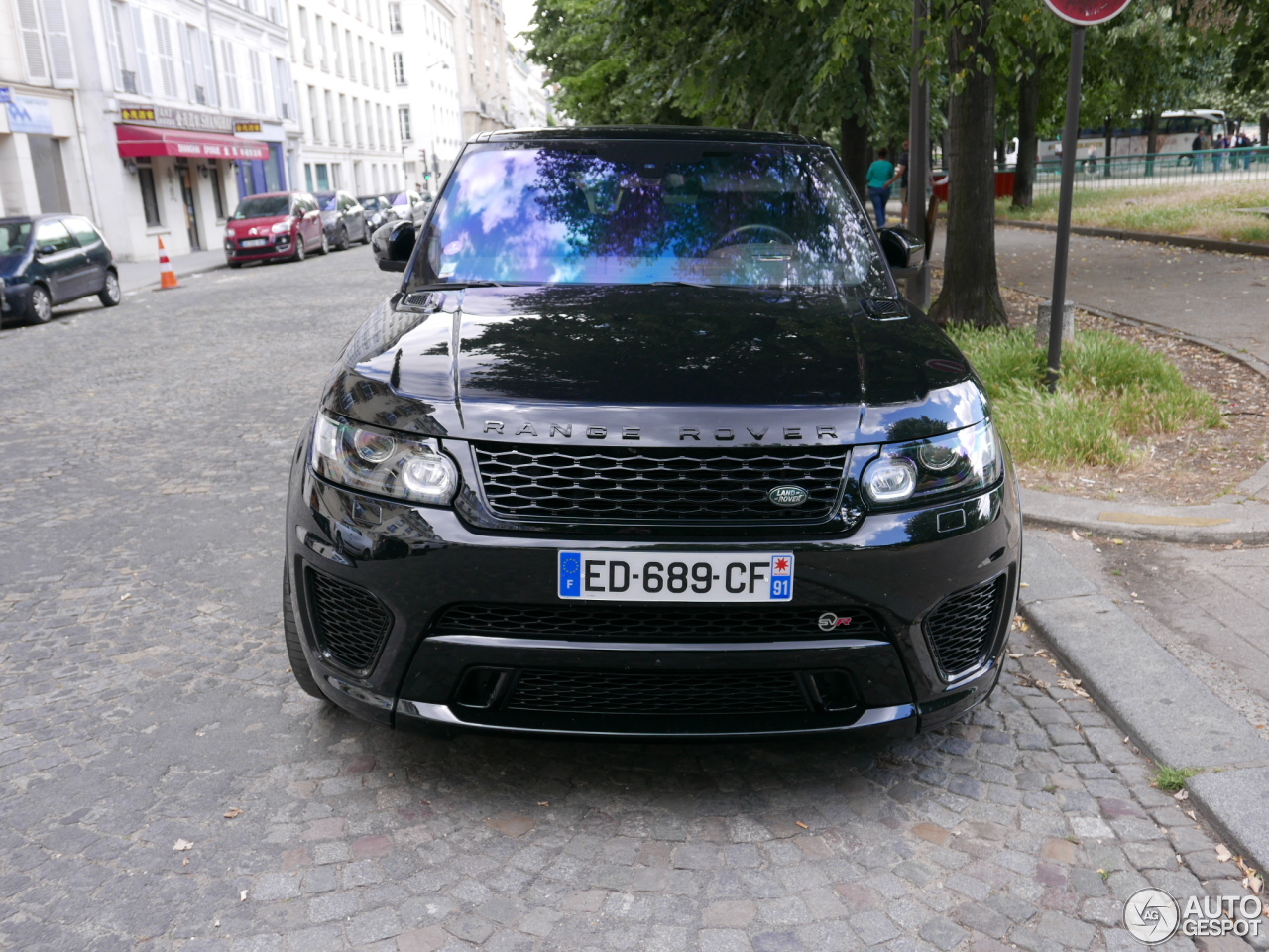 Land Rover Range Rover Sport SVR