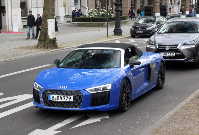 Audi R8 V10 Spyder 2016