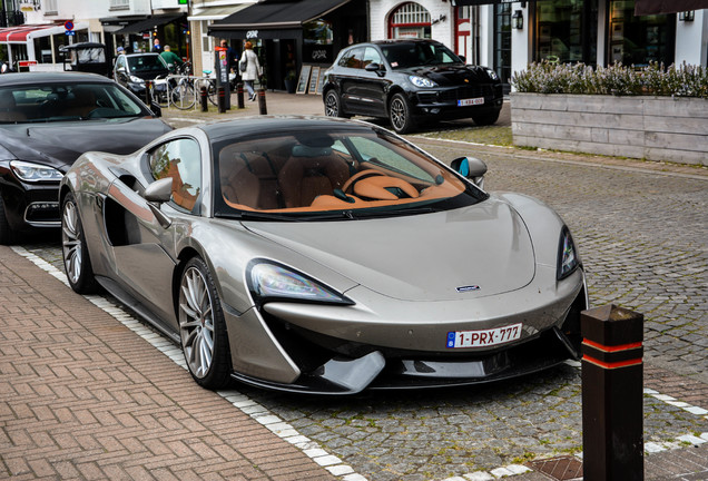 McLaren 570GT