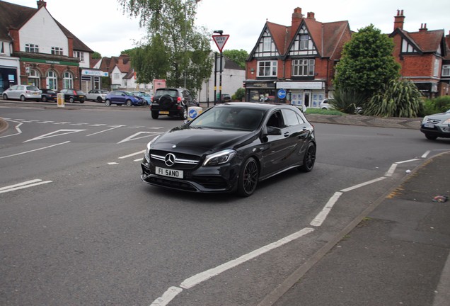 Mercedes-AMG A 45 W176 2015