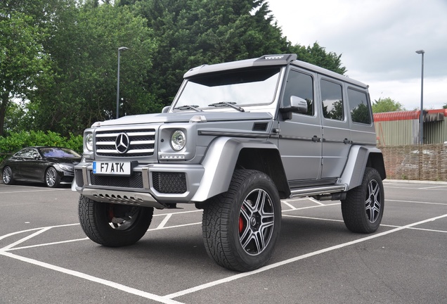 Mercedes-Benz G 500 4X4²